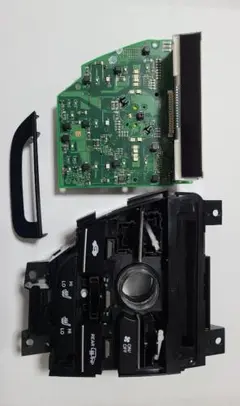 フリードGB5 エアコンパネル 部品取り