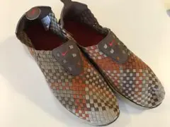 再値下！ 新品未使用！Nike 編み込みスリッポン ブラウン/オレンジ