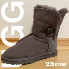 Item thumbnail for item e78ba602-ab3f-443b-8134-ee5a5625eb55