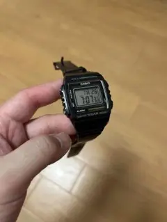 CASIO デジタル腕時計 ブラック