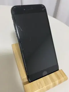 【ジャンク品】iPhone 7 本体 画面ひび割れあり