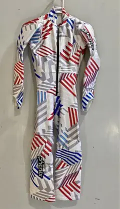 【mendacoXLさん専用】フェニックス　ジュニアレーシングワンピース140 楽天市場】スキー レーシング ワンピース ジュニアの通販