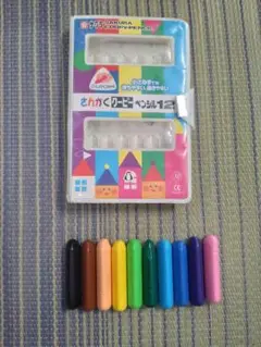 サクラ さんがくクーピーペンシル 12色のうちの１０色