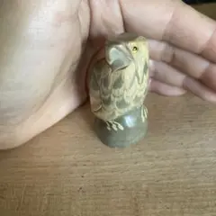 鷲　鷹　猛禽類の置き物　獣牙　大理石　小さいサイズ　美品