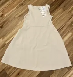 新品！UNIQLO ユニクロ ウルトラストレッチ エアリズムワンピース