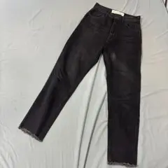 Item thumbnail for item 6244c0af-6b7a-42e1-8d52-b5d09cbfbc08