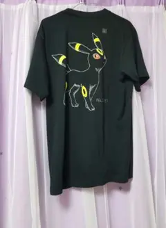 ユニクロ ポケモン ブラッキー Tシャツ Lサイズ