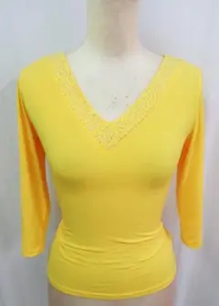 Y5335★美品★M★黄色/Vネック/ジルコン/トップス☆社交ダンス