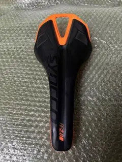SYNCROS RR2.0 前後ホイールセット 8～10s SYNCROS RR2.0 前後ホイールセット 8～10s - メルカリ