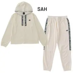 Item thumbnail for item 62b91d48-3aef-40ba-b0e9-6ec9a3c7b34f