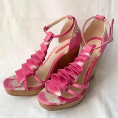 Item thumbnail for item 5de23d9d-87ba-46ba-a199-4f05fc65d111