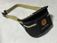 Item thumbnail for item 2551cf43-d2be-43ea-bfcd-fcde9e8dc873