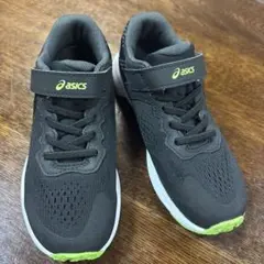 asics キッズスニーカー ブラック/グリーン