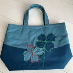 花の刺繍トートバッグ