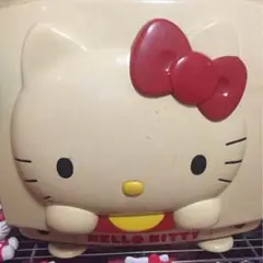 ハローキティ3点セット　デジタルウォッチ　デジタルカメラ　幻のブラウン管テレビ ハローキティ3点セット デジタルウォッチ デジタルカメラ 幻の