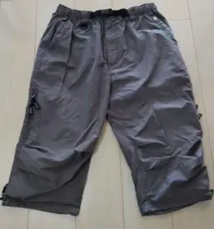 グレーショートパンツ メッシュ総裏地あり ポケット付き