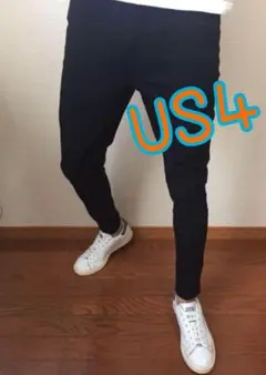 ⭐⭐アメリカンイーグル　ジェギング　USサイズ ４　大人気　黒⭐