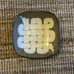 山本教行氏の楕円小皿〜線描き文様入り Yahoo!オークション - 現代陶芸作家 岩井窯 山本教行 丸鉢皿