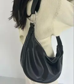 ⭐️美品⭐️ mystic loti ワンショルダー　クロワッサン　ショルダーバッグ