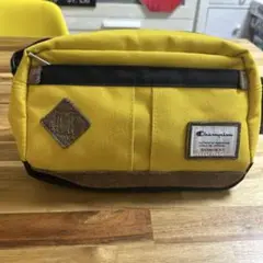 Champion イエロー ショルダーバッグ