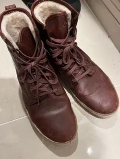 UGG ブラウンレザー ハイカットブーツ