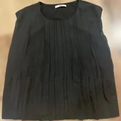 Tonal 黒 プリーツ ノースリーブトップス
