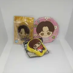 【匿名配送】TinyTAN　アクリルキーホルダー　缶バッジ　ダイカットバッジ