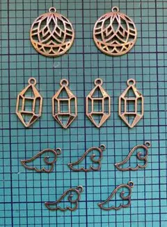 Item thumbnail for item 25ffe291-1c14-4980-9dc2-eaf6cd3a7702