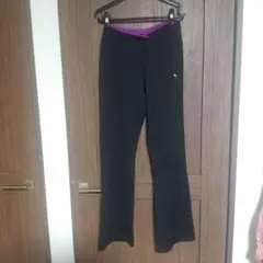 プーマ 黑ストレッチ ワークアウトパンツ