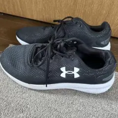 Under Armour Charged Assert 8 Deluxe