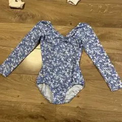 バレエ　WILD GUST 長袖レオタード 青と白の模様　キッズ用