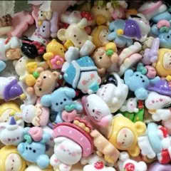 プラパーツ　デコパーツ　かわいい　ビーズ　キャラクター　新品
