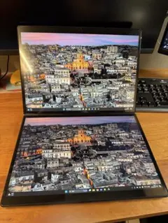 13.5インチデュアルディスプレイノートPC「DXUSCREEN」