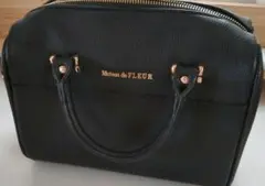 Maison de FLEUR ブラック ショルダーバッグ
