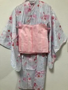 組曲　サイズ130くらい　水色ピンク花柄浴衣　セパレートタイプ