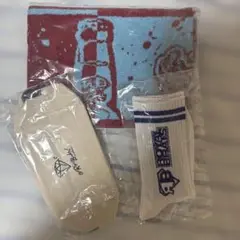 avexroyalbrats タオル、ポーチ、ソックス　セット