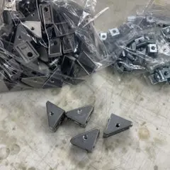 SUSアルミフレームブラケットM6用60個セット！