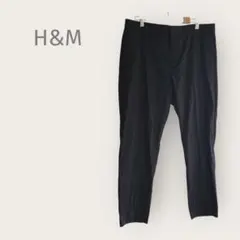 H&M 【170/84A】テーパードパンツ　黒　スラックス　春夏　化繊　シンプル