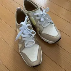 ベージュ/ホワイト 厚底スニーカー