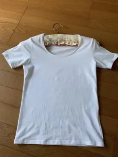 GU ホワイト半袖Tシャツ
