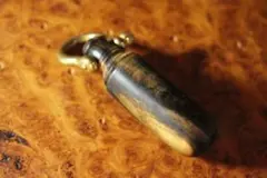 Item thumbnail for item 3cff031c-48fc-46dc-a5d1-abbda0e43b72