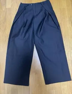 Chikashitsu＋ double tuck balloon slacks