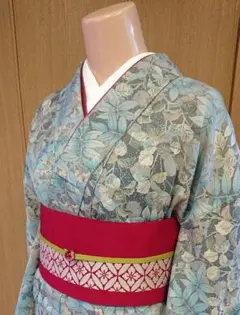 美品♪【新品躾糸付き】高級 【正絹 小紋】藍色 着物 上品