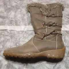 Item thumbnail for item ccc25016-c6a9-464e-ae81-cecf803f1634