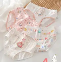 120女の子ショーツ4枚組 綿95%伸縮 かわいい柄 女児 パンツ
