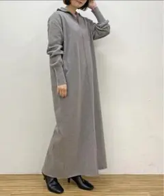 お値下げ。ハーフジップ2WAYニットワンピース