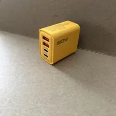 120W 高出力 充電器 USB-C & USB-A ポート