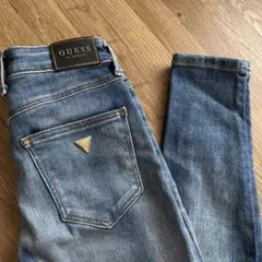 GUESS 1981 スキニージーンズ ブルー
