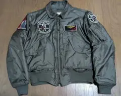 VeryHot製 VFA-154 BLACK KNIGHTS“ディカプリオ似 ” Very Hot - US Navy VFA-154 Black Knights