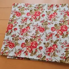 モダ　moda 花柄　巾110cm×長さ75cm位